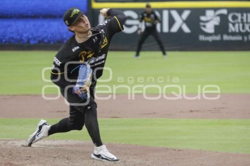 BÉISBOL . PERICOS VS CONSPIRADORES