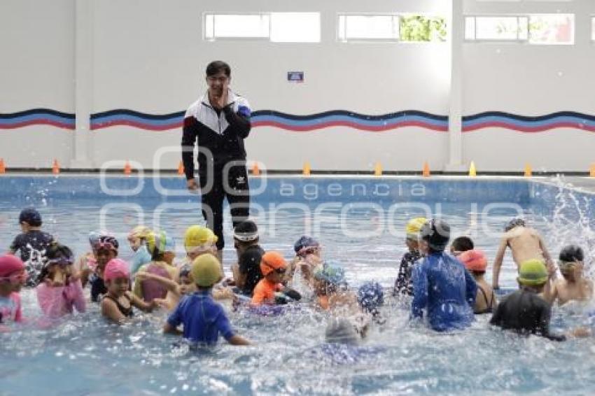 AYUNTAMIENTO . CURSOS DE VERANO
