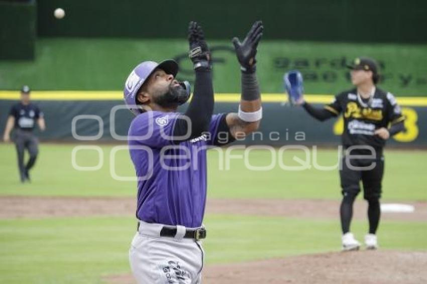 BÉISBOL . PERICOS VS CONSPIRADORES