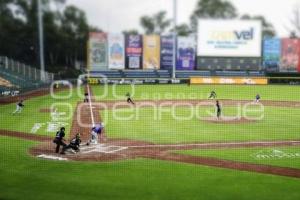 BÉISBOL . PERICOS VS CONSPIRADORES