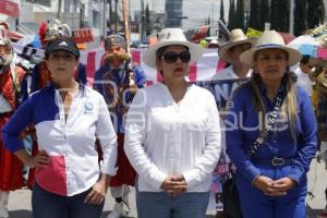 MANIFESTACIÓN . ROXANA LUNA