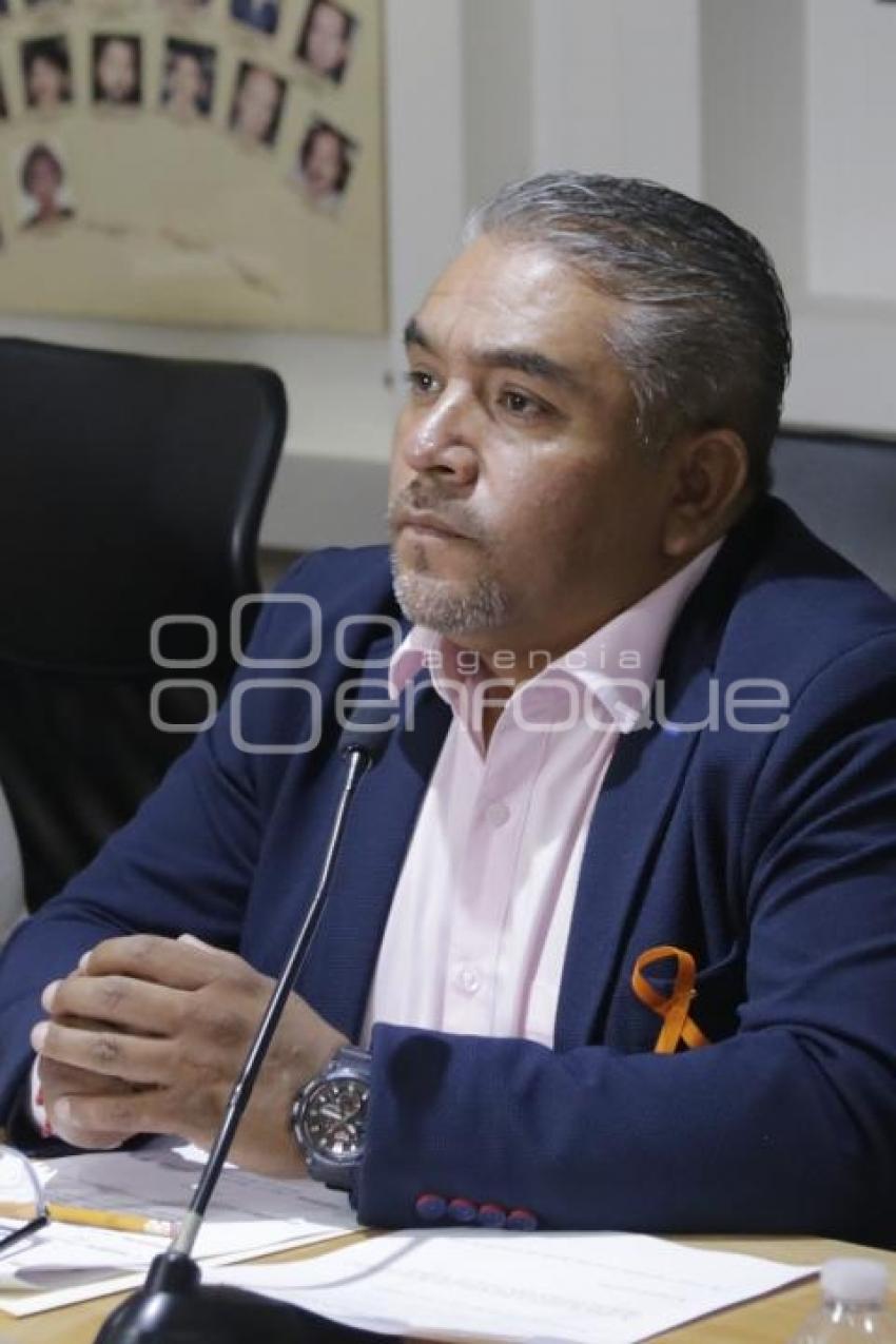 JORGE LUIS VÉLEZ