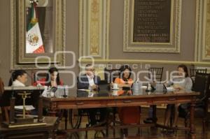 CONGRESO . SESIÓN EXTRAORDINARIA