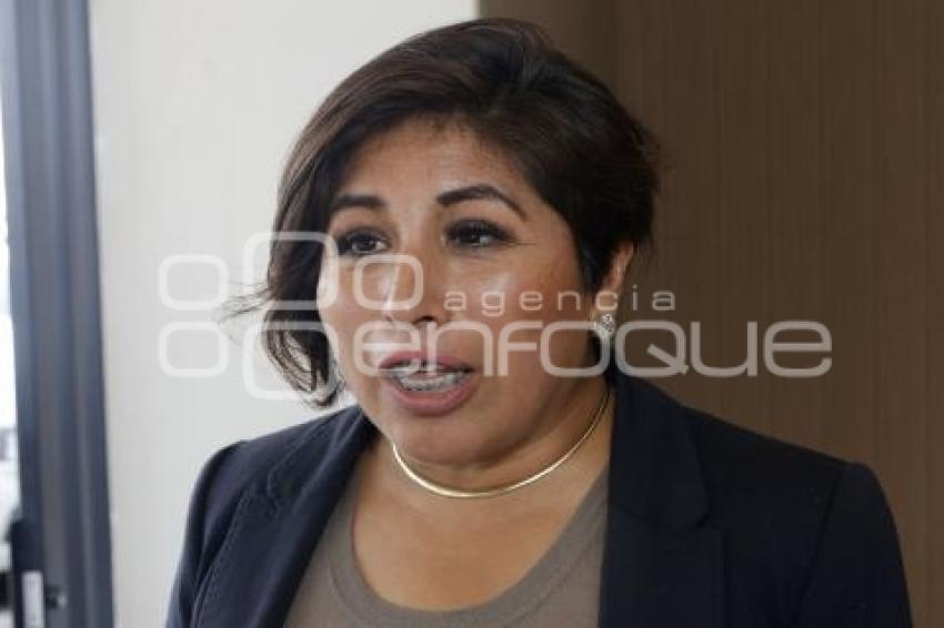 ROXANA LUNA