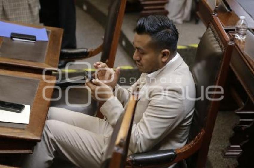 CONGRESO . SESIÓN EXTRAORDINARIA
