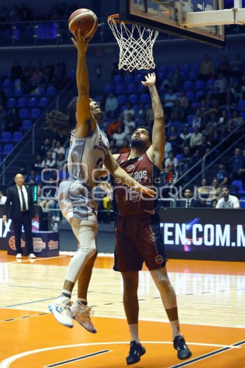 BALONCESTO . LOBOS VS PLATEROS
