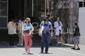 IMSS . USO DE CUBREBOCAS