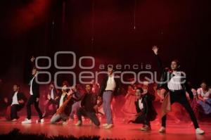 TRIBUTO A BROADWAY