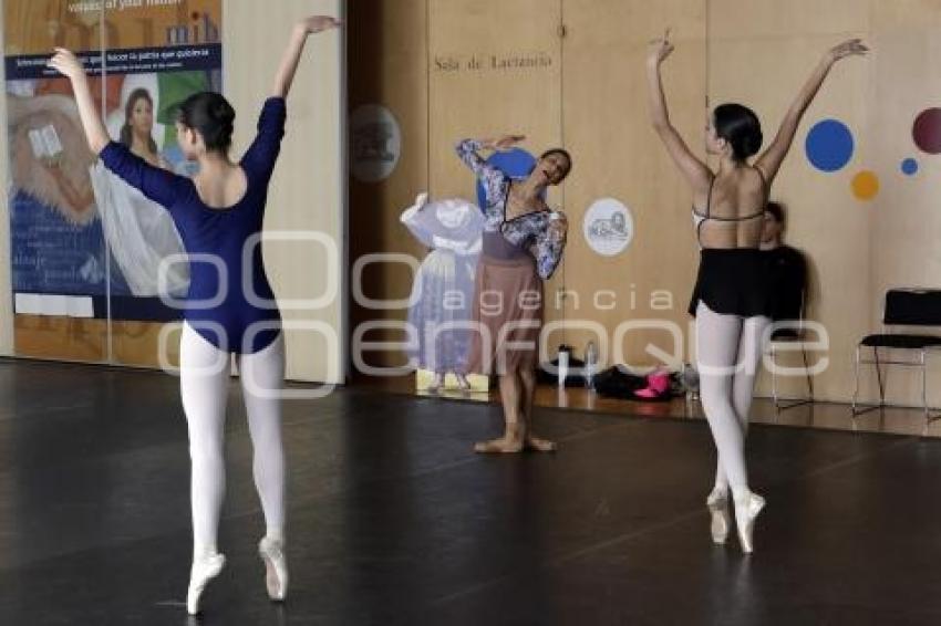 ELISA CARILLO . CURSO BALLET