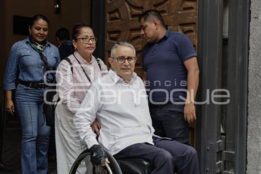 TRANSICIÓN DE GOBIERNO . LEGISLADORES