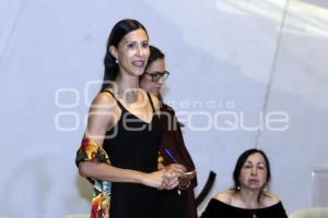 EVOCACIÓN A ELISA CARRILLO