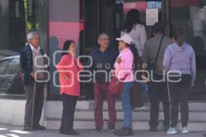 TLAXCALA . CIERRE DE BANCO