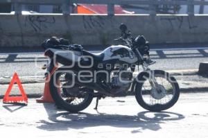 NOTA ROJA . MOTOCICLISTA AUTOPISTA