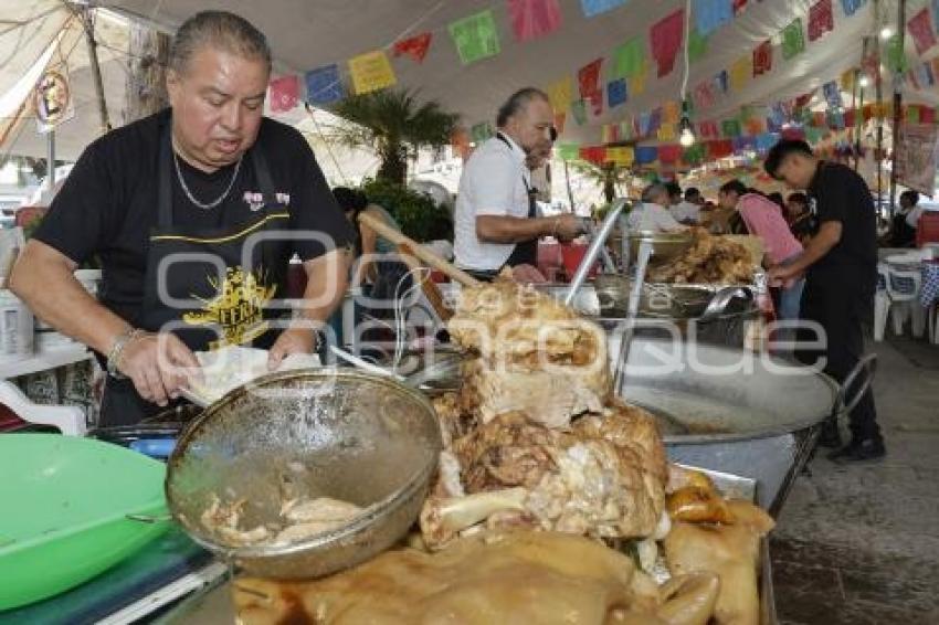 TOTIMEHUACÁN . FERIA DE LAS CARNITAS