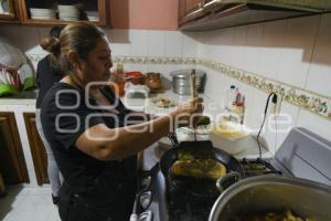 TLAXCALA . CHILES EN NOGADA
