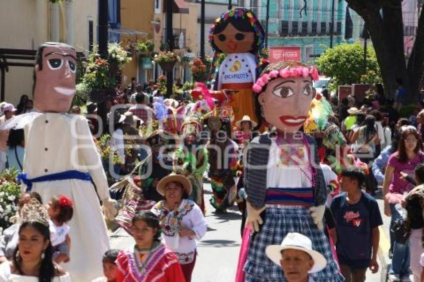 ATLIXCO . DESFILE MOJIGANGAS