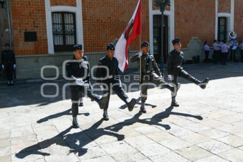TLAXCALA . IZAMIENTO DE BANDERA