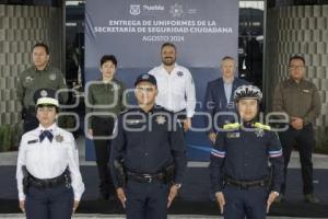 AYUNTAMIENTO . ENTREGA DE UNIFORMES SSC