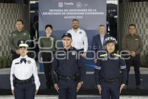 AYUNTAMIENTO . ENTREGA DE UNIFORMES SSC