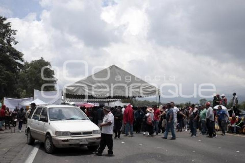BLOQUEO AUTOPISTA