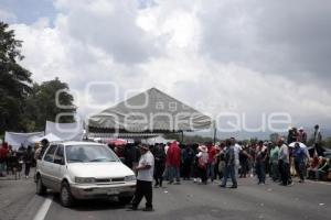 BLOQUEO AUTOPISTA