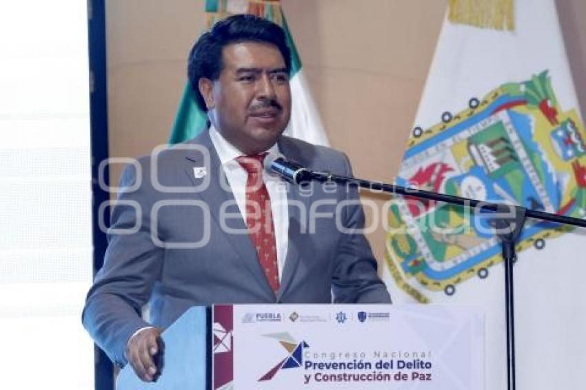 JAVIER AQUINO LIMÓN