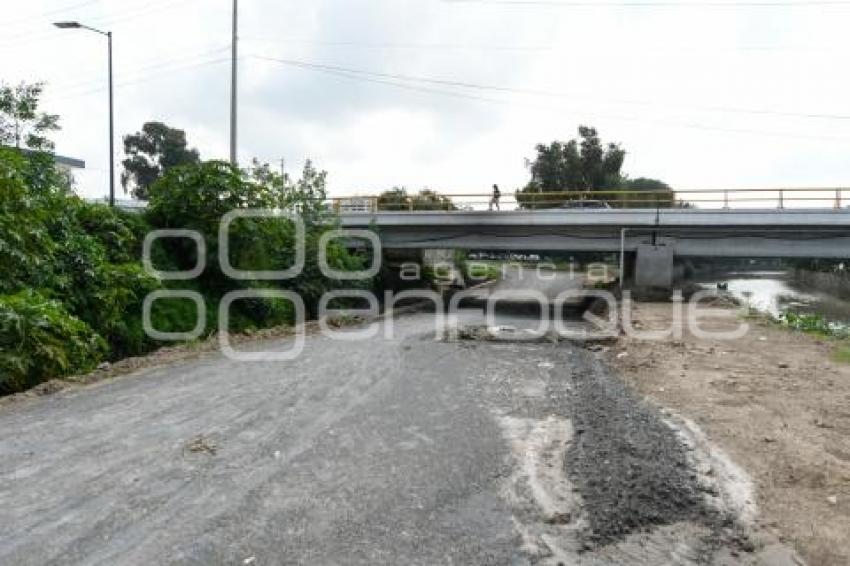 TLAXCALA . ESCOMBROS PUENTE VEHICULAR