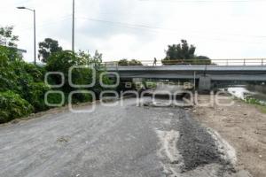 TLAXCALA . ESCOMBROS PUENTE VEHICULAR