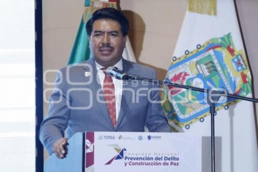 JAVIER AQUINO LIMÓN