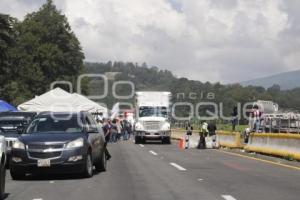 BLOQUEO AUTOPISTA