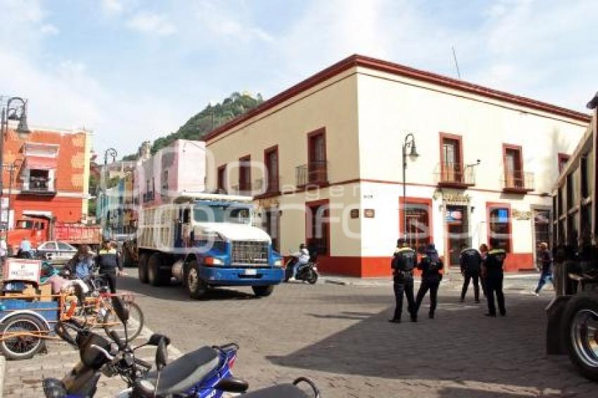 ATLIXCO . MANIFESTACIÓN TRANSPORTISTAS