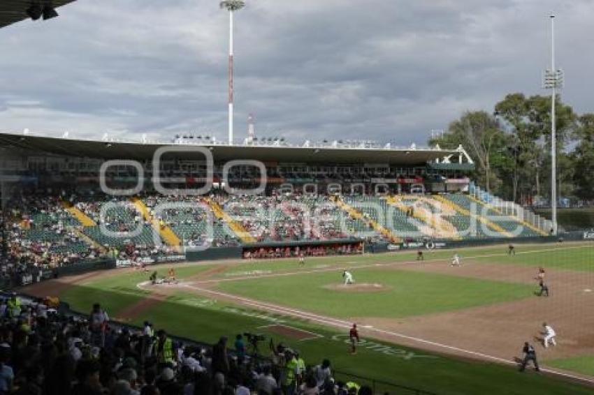 BÉISBOL . PERICOS VS DIABLOS