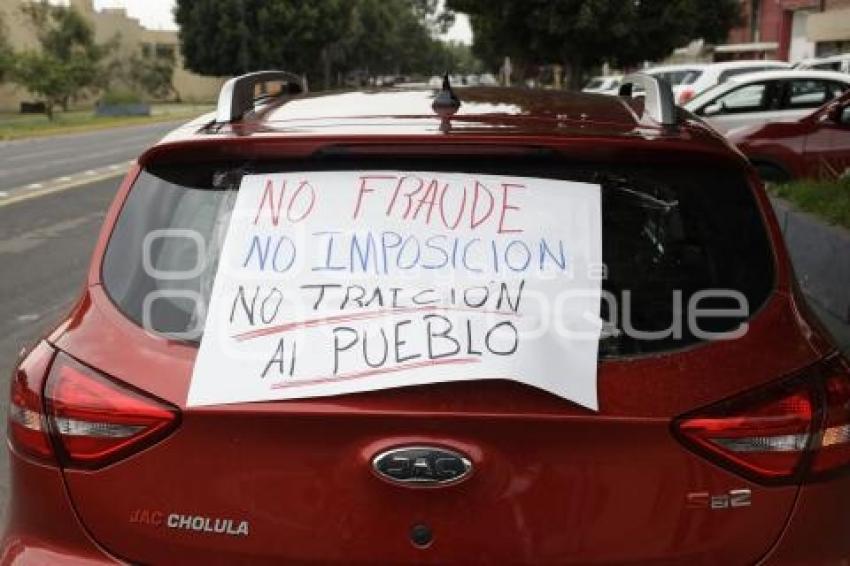 CARAVANA INFORMATIVA . ROXANA LUNA