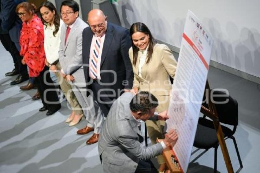 TLAXCALA . FIRMA DECLARACIÓN VENECIA