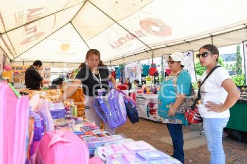 TLAXCALA . FERIA REGRESO A CLASES