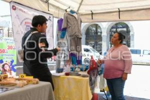 TLAXCALA . FERIA REGRESO A CLASES