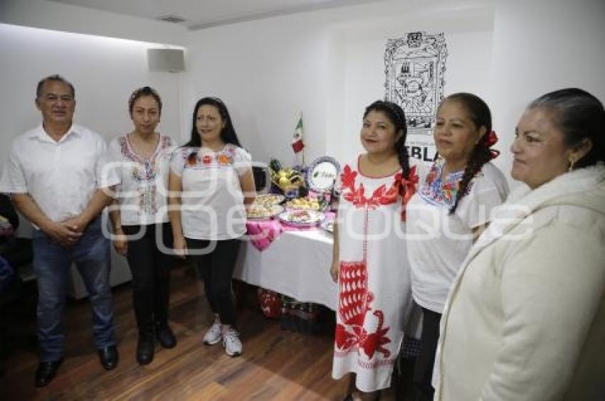 FERIA . CUEXCOCHILE EN NOGADA