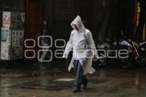 CLIMA . LLUVIA