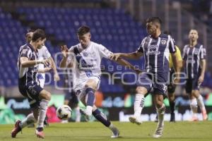 FÚTBOL . CLUB PUEBLA VS MONTERREY