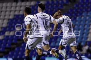 FÚTBOL . CLUB PUEBLA VS MONTERREY