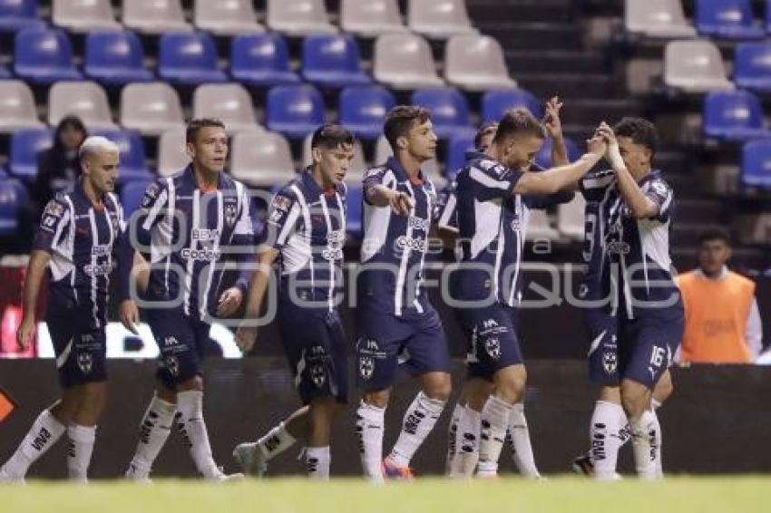 FÚTBOL . CLUB PUEBLA VS MONTERREY