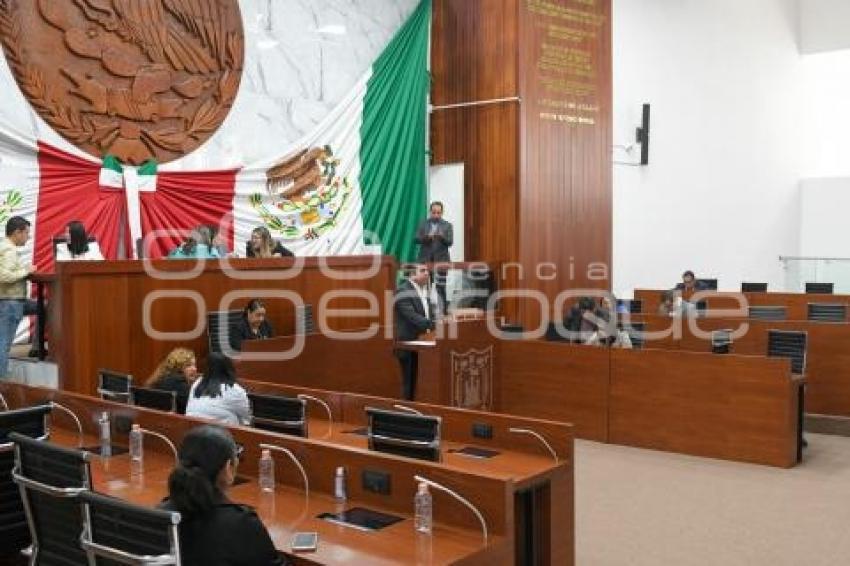 TLAXCALA . CONGRESO