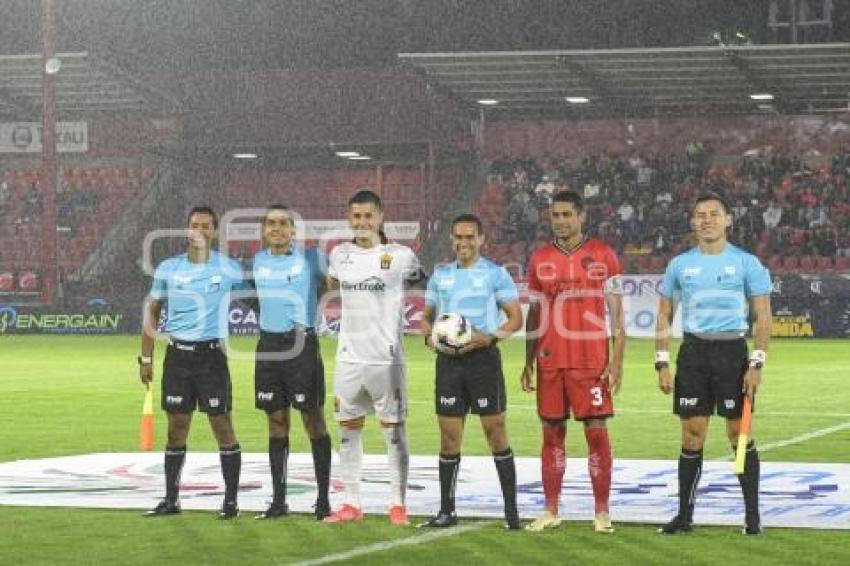 TLAXCALA . COYOTES VS LEONES NEGROS