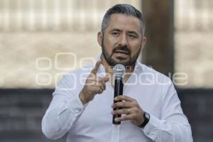 ADÁN DOMÍNGUEZ