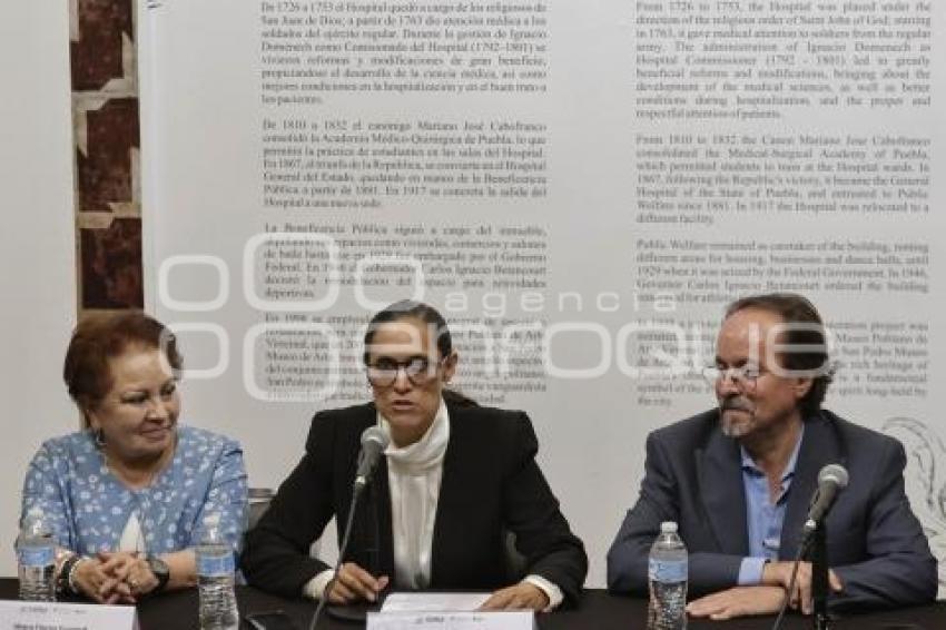 EXPOSICIÓN . EL ROSTRO DEL AUTOR