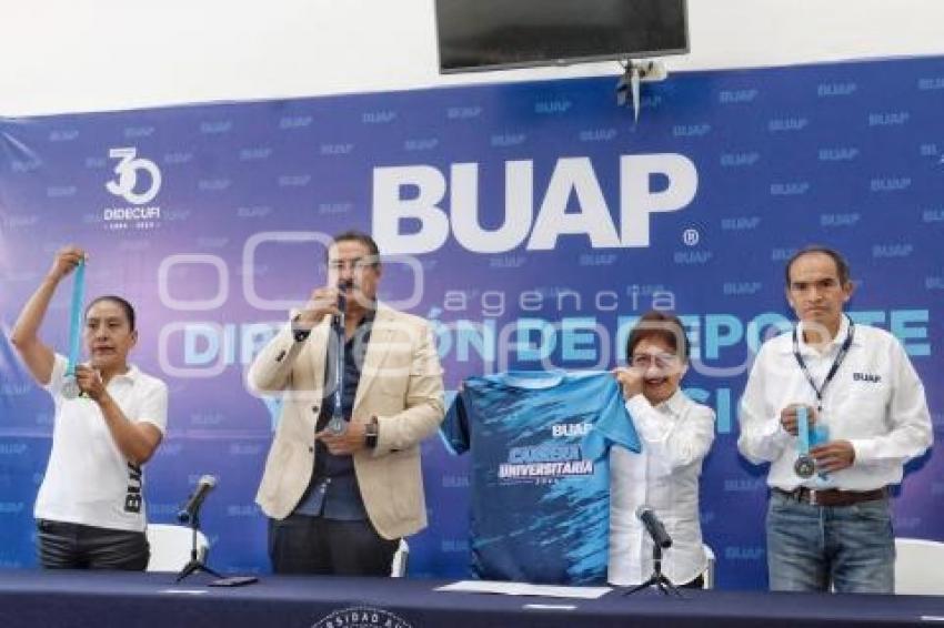 BUAP . CARRERA UNIVERSITARIA