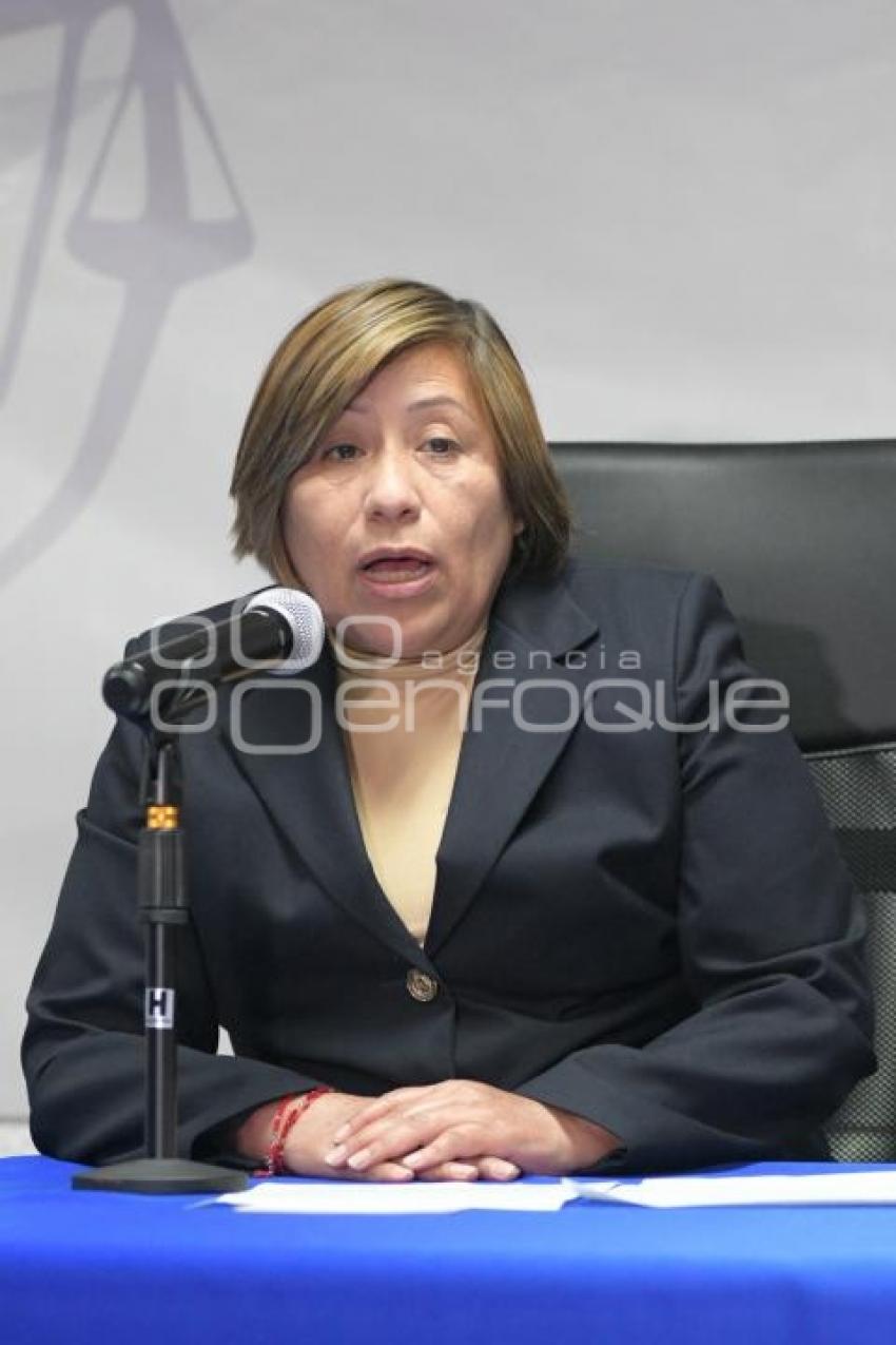 TLAXCALA . ERNESTINA CARRO ROLDÁN