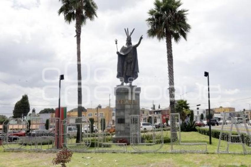 SAN PEDRO CHOLULA .  ADORNOS PATRIOS 