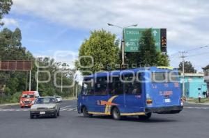 CALZADA ZAVALETA . SEMÁFOROS
