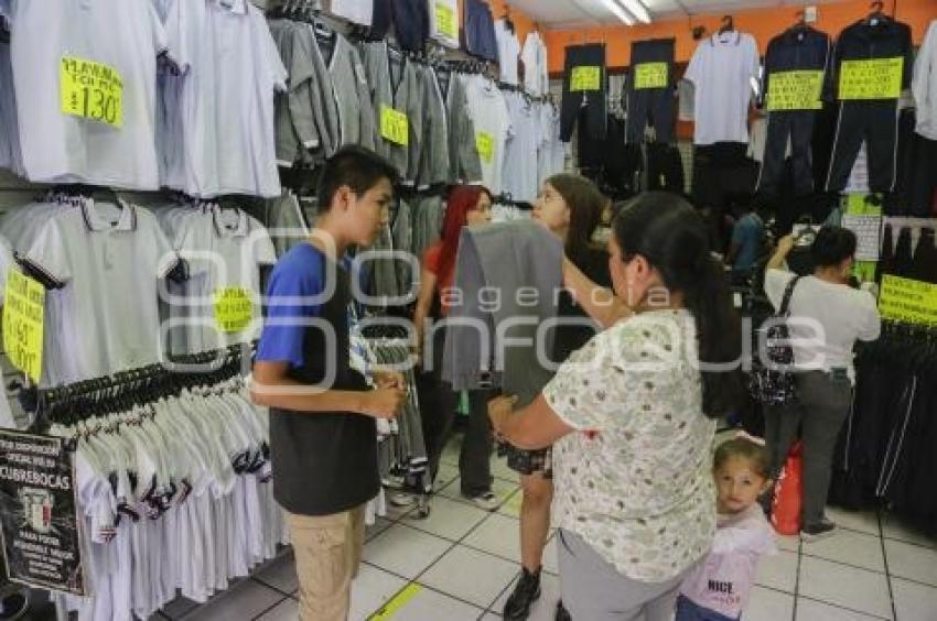 VENTA DE UNIFORMES